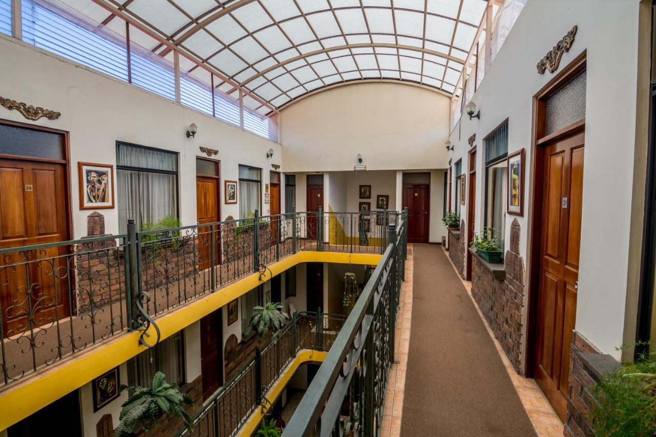 Hotel Amon Real Costa Rica San José Esterno foto
